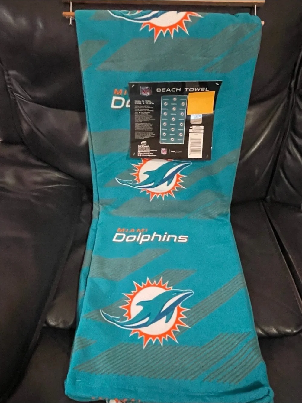 NFL Miami Dolphins Beach Towel - Football Miami Dolphins